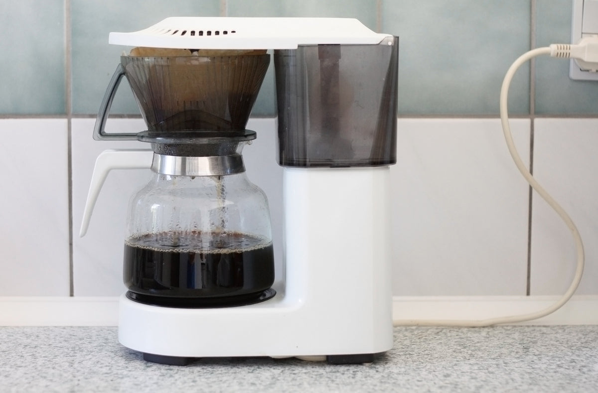 The Stunning 'Pure Over' Coffee Maker Lets You Ditch Paper Filters for Good