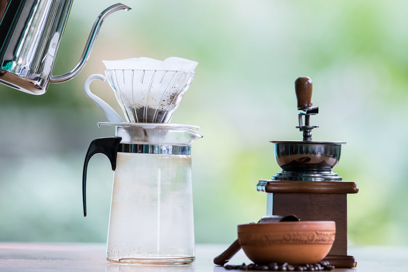 How to Use a Pour Over Coffee Maker: Detailed Guide