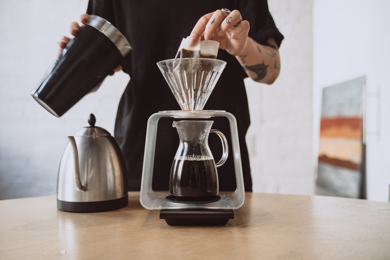 How to Use Manual Drip Coffee Maker: Detailed Guide for Perfect Brew