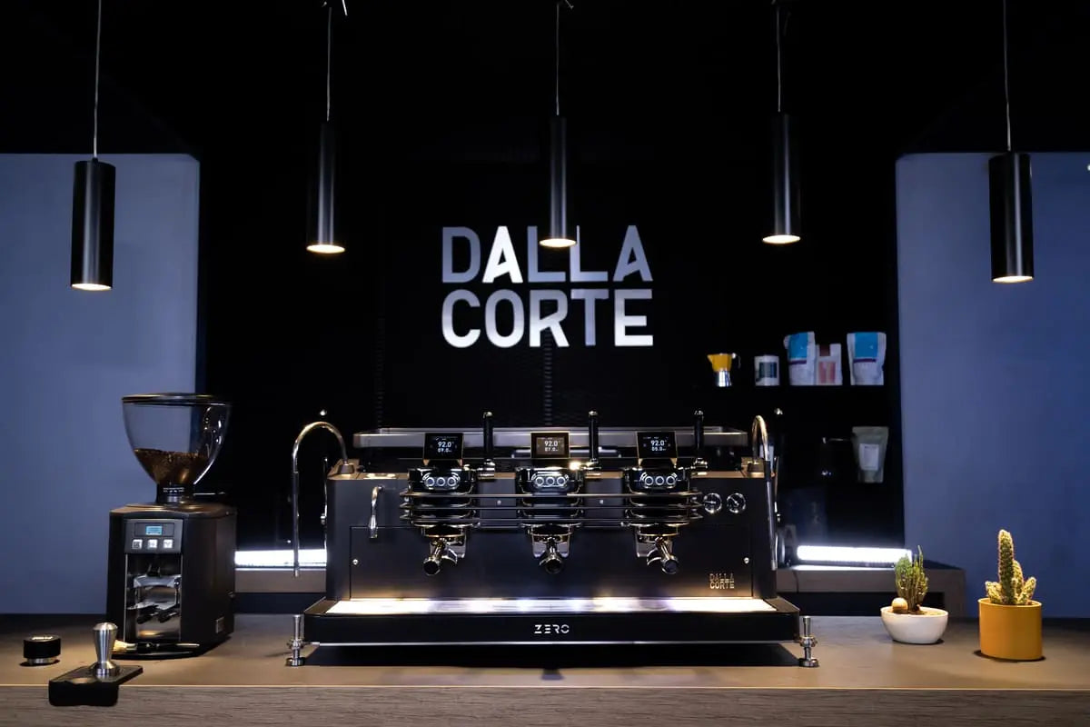 Dalla Corte Zero Barista Commercial Espresso Machine - Total Dark